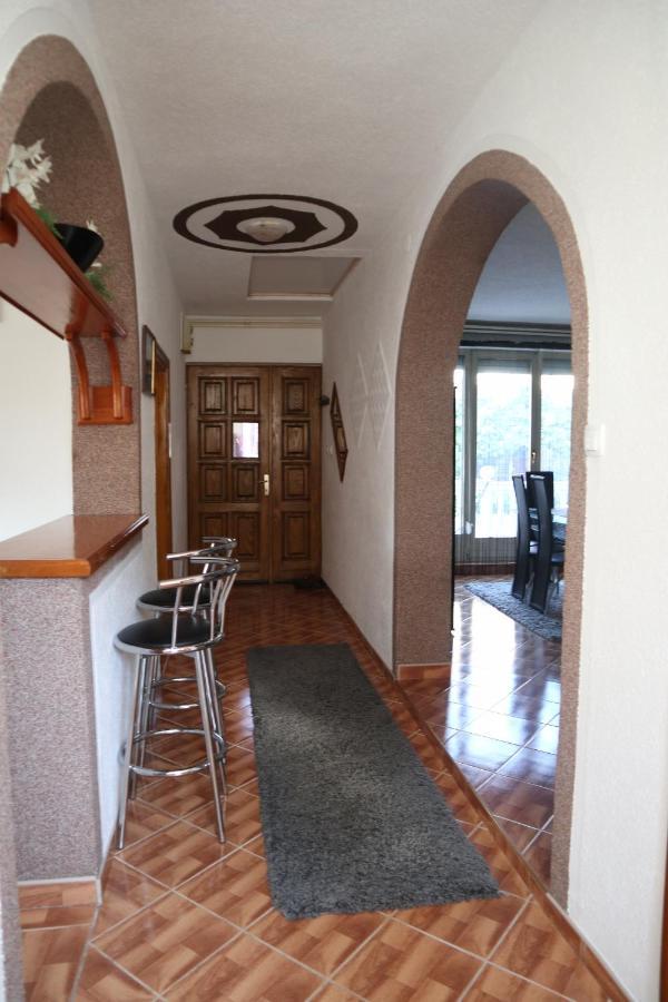 Sobe-Apartmani Modriča Kültér fotó