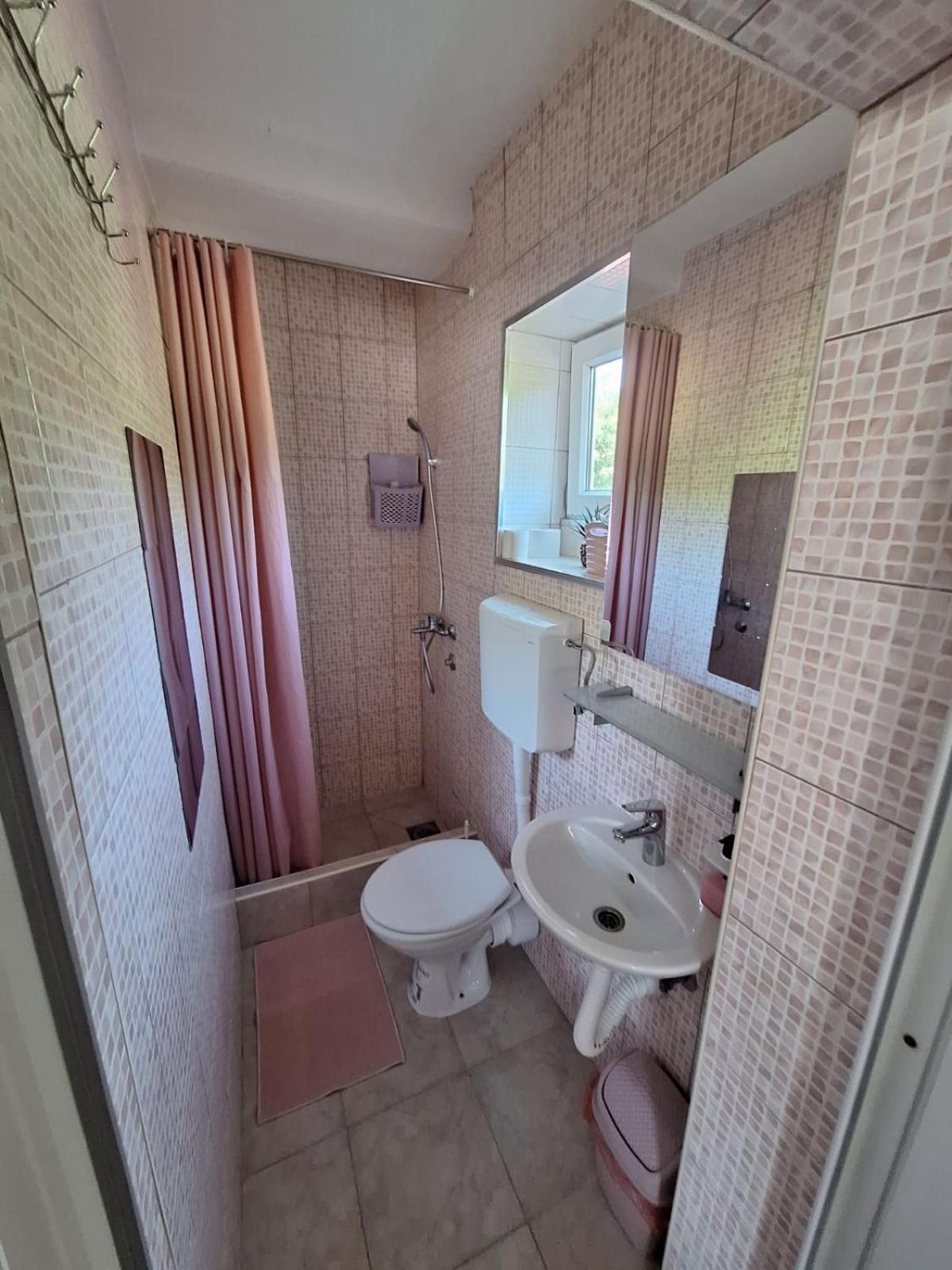 Sobe-Apartmani Modriča Kültér fotó