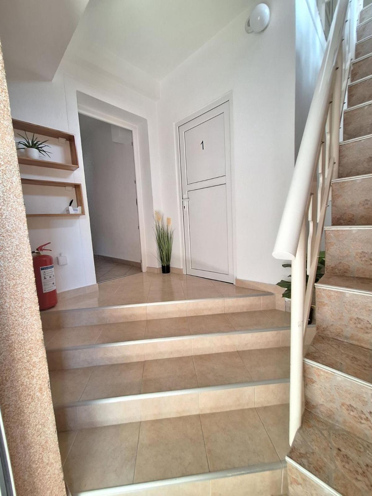 Sobe-Apartmani Modriča Kültér fotó